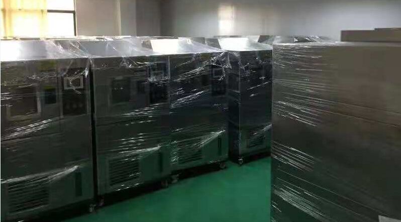 ��غ����